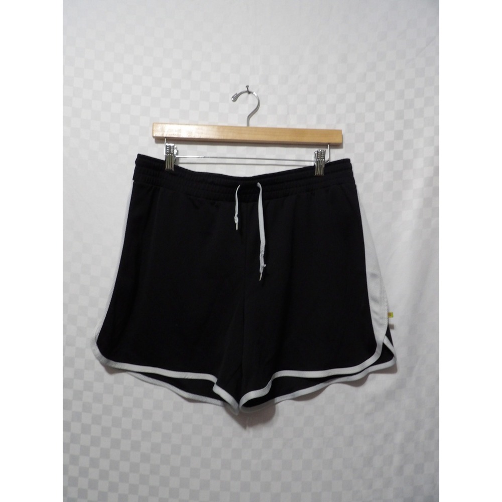 ATHLETIC Shorts | L